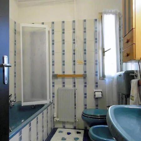 Single Garden View *