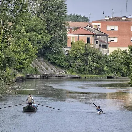 Bed & Breakfast Single Garden View Ferrara